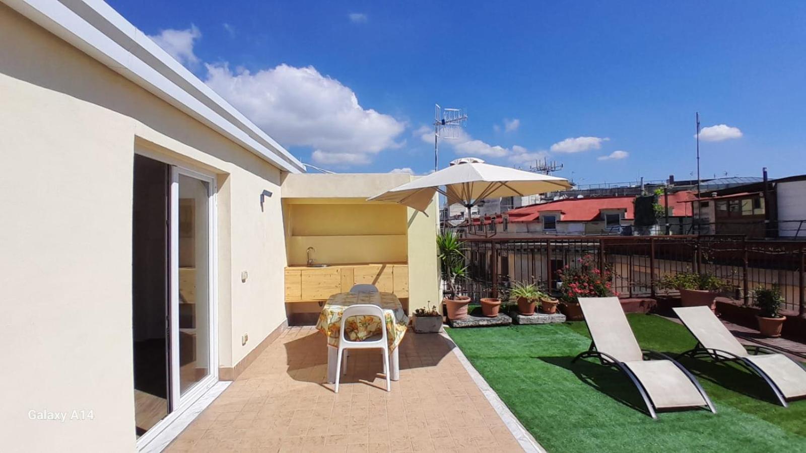 Beverello Suite Неаполь Экстерьер фото